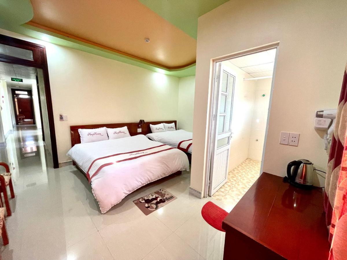 Huy Hoang Hotel Dong Van  Eksteriør billede